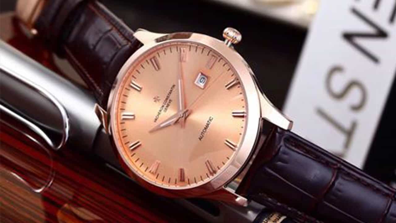 江诗丹顿机械手表调整时间和日期的方法