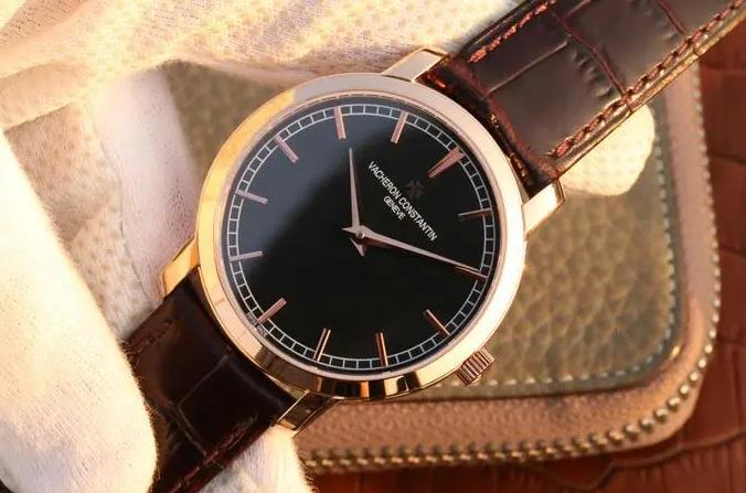 如何正确维护江诗丹顿手表的皮革表带？