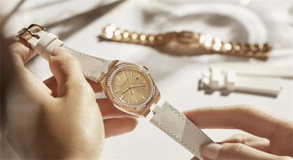 江诗丹顿腕表走走停停解决技巧